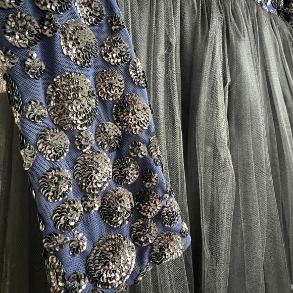 Alice + Olivia Sequin/Tulle Dress - Picture 2 of 8